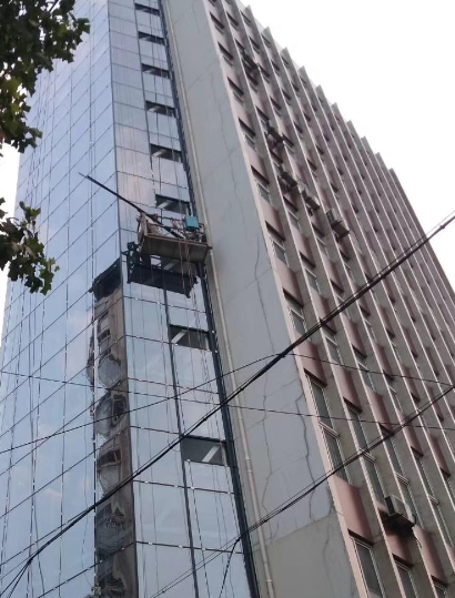 云浮玻璃幕墙修缮更换